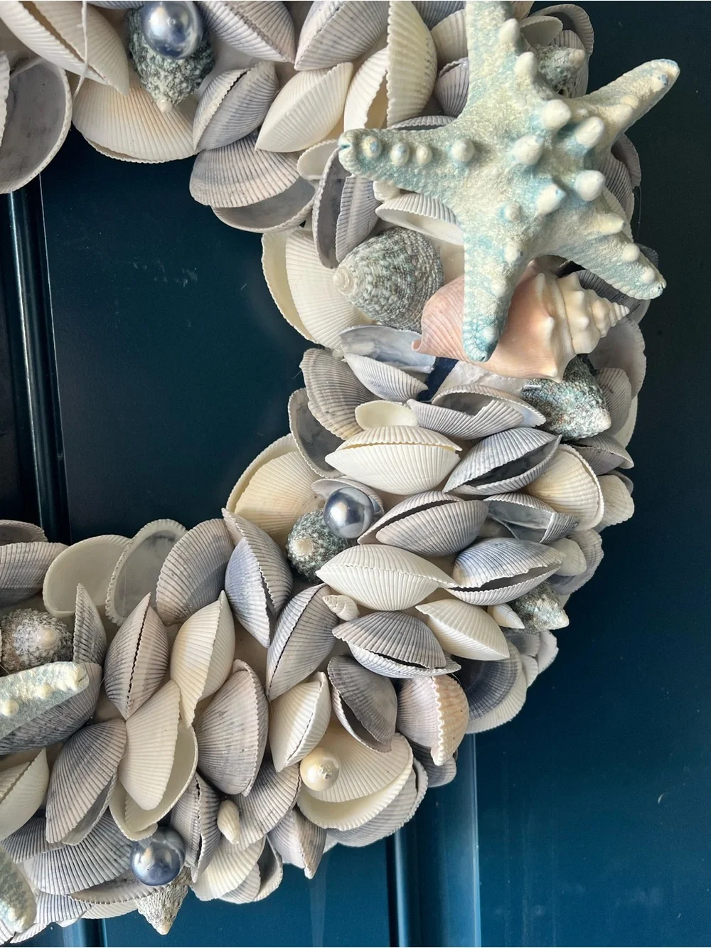 Large Coastal Shell & Starfish Wreath - 18”